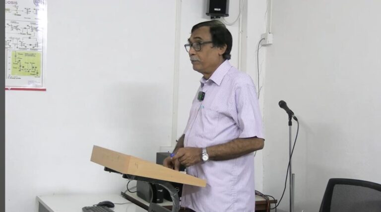 Live Lecture on Abnormal Urine Constituents by Dr. Tridibeswar Mandal – Santiniketan Medical College and Hospital