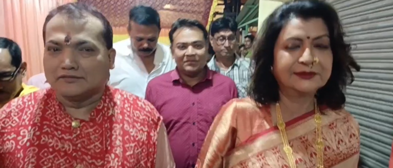 Annapurna Puja | Actress Debashree Roy and Supreme Court lawyer Joy Deep Mukherjee at the 87th puja at the Mukherjee house